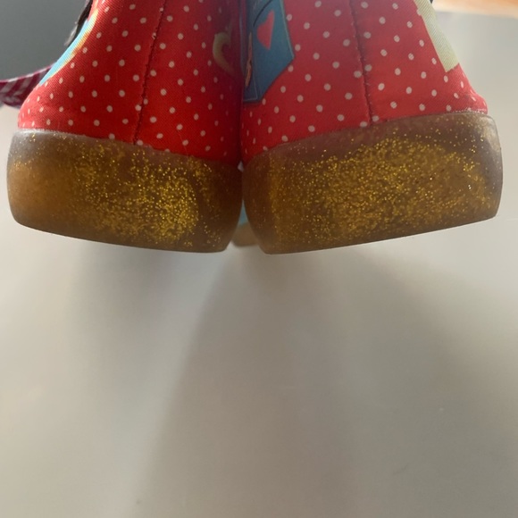 HCD Hot Chocolate Designs Valentines Mary Janes - Picture 5 of 11